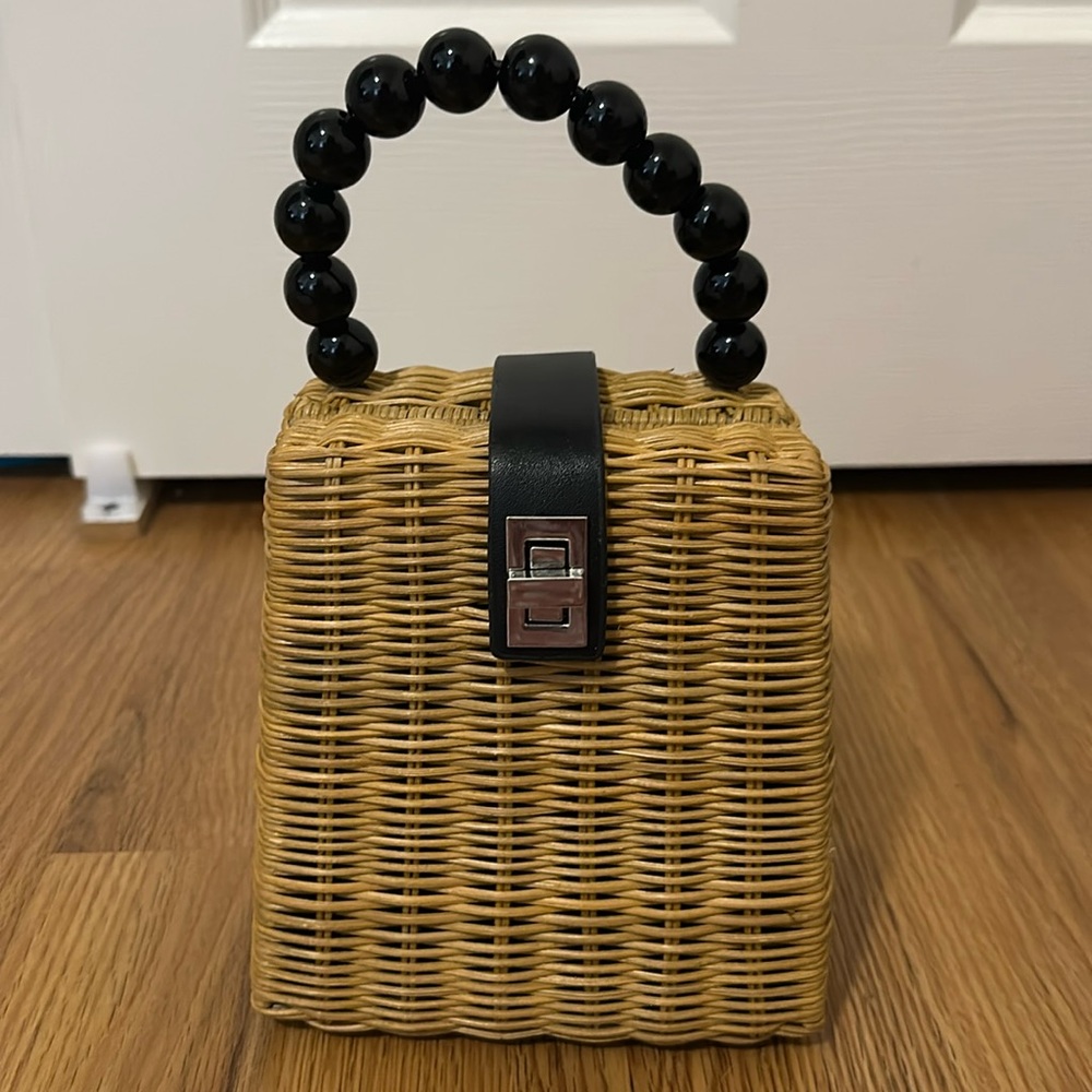 straw tweed handle bag
